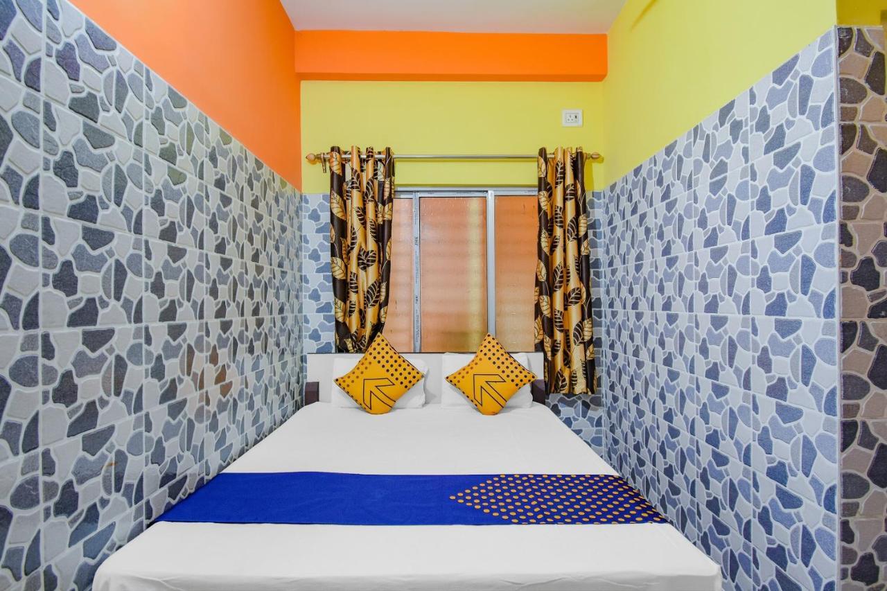 Spot On 74542 Aarav Hotel Jādabpur Exterior foto